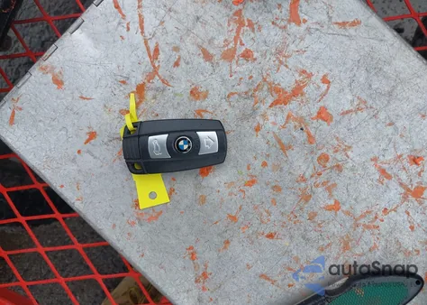 2012 BMW 335I xDrive z USA, uszkodzony, nr VIN WBAKF9C54CE858983